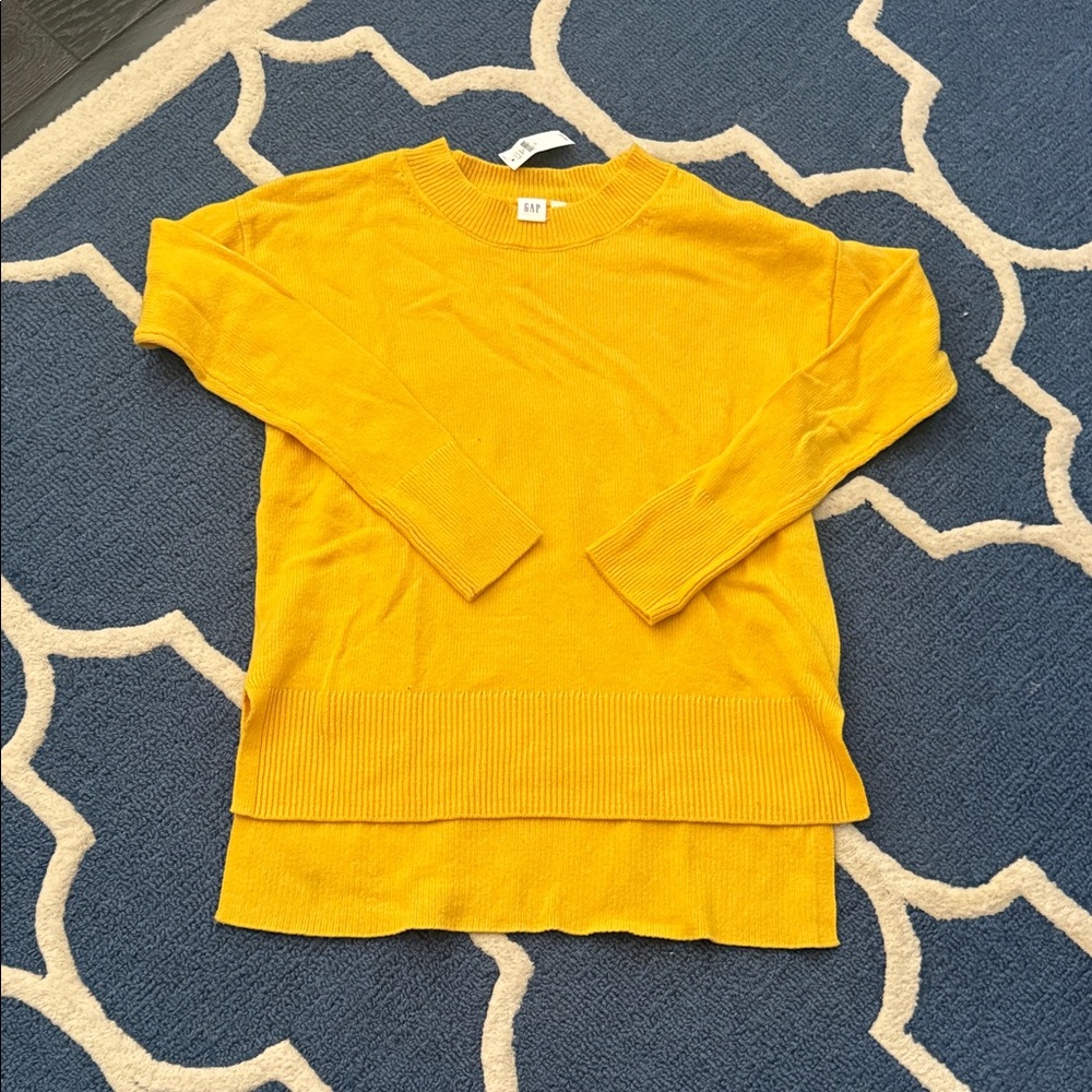 Gap high low marigold sweater Small